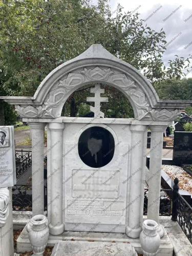 Изображение №14: Памятники из мрамора в Москве — заказать памятник на кладбище